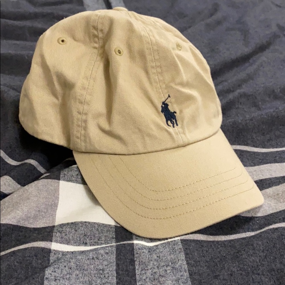 Polo dad cap hat cream navy blue